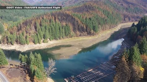 raw odot drone video shows road damage  oregon wildfires youtube