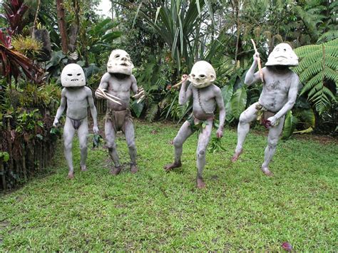Mud Men Of Papua New Guinea Tribesman Reveal Centuries