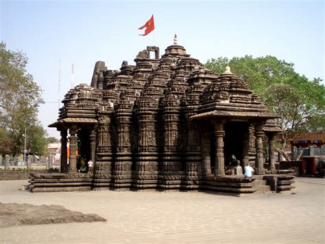 top road trips  ancient temples  india tourist attractions