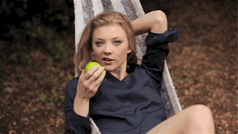 happy birthday natalie dormer 13 sexy reminders why she s the true queen screener
