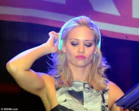 Whatcha Think About That Former Pussycat Dolls Star Kimberly Wyatt
