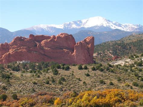 colorado springs  pikes peak  garden   gods  overlook  mesa road photo