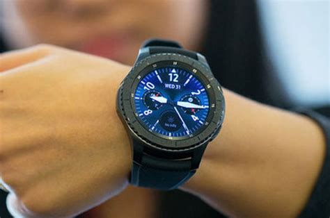 samsung gear s3 uk price and release date revealed daily star
