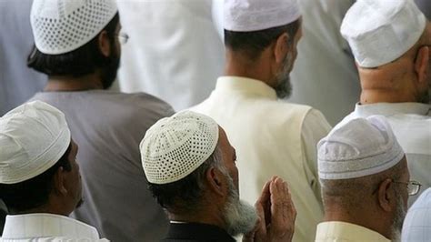 Muslim Women S Segregation In Uk Communities Must End Cameron Bbc News