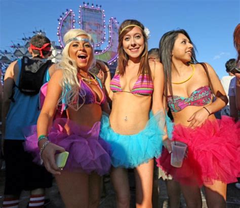 edm girls in 2019 music festival fashion edm girls rave girls