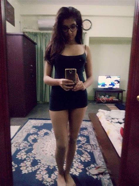 cute indian babe nude selfie pics collection desi old re