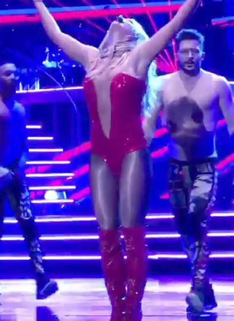 Britney Grabs Fan S Manhood Onstage In Sex Plicit Vegas