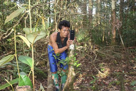 Pendi Uud Danom Pelopor Desa Melek Internet Di Pedalaman Kalimantan
