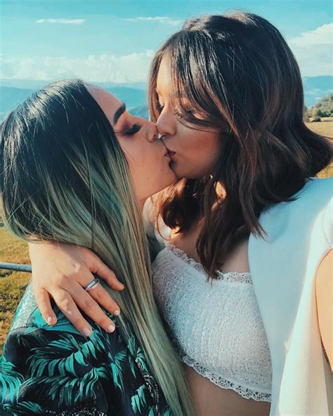 Love Always Wins💕🏳️‍🌈 Juanchoyjuan Cute Lesbian Couples Girls In