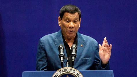 duterte pledges to resign if every woman wants him to