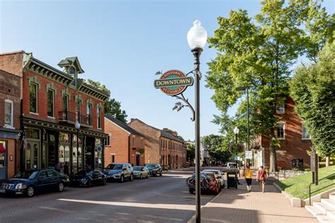discover st charles  historic downtown shopping