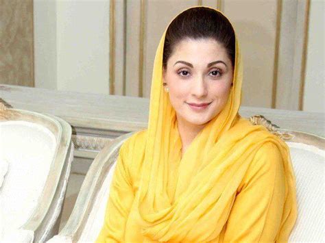 maryam nawaz sharif gorgeous photos in hot yellow dress hot and sexy politician photos hd