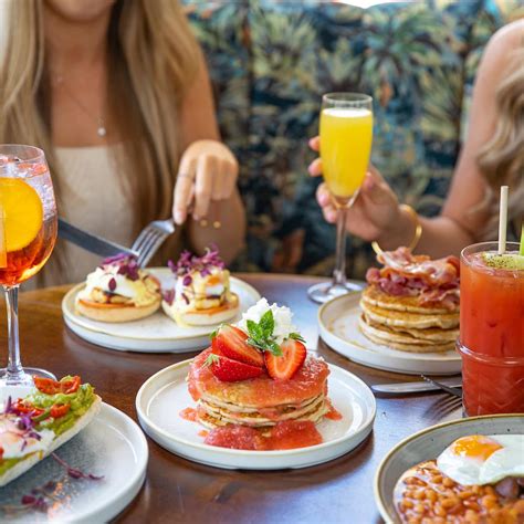 bottomless brunch at slug and lettuce cardiff central