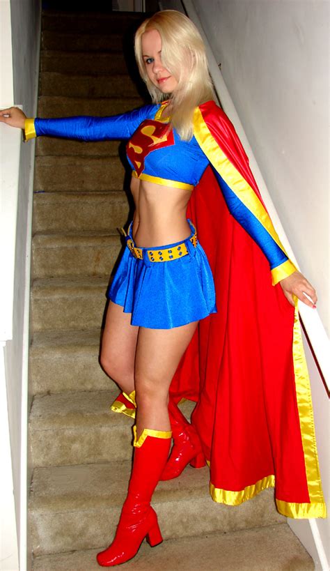 cosplays de supergirl taringa
