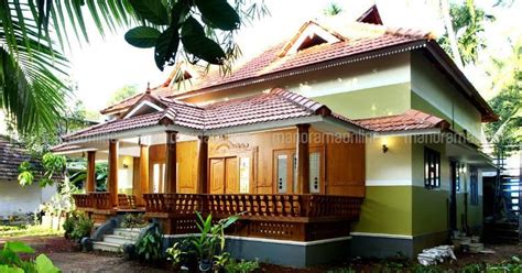 bedroom budget traditional kerala home   lakhs   cent plot kerala home planners