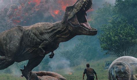 Jurassic Park Fallen Kingdom Nearly Jumps The Mosasaurus
