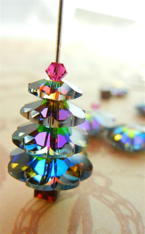 twelve days  christmas jewelry designs  swarovski crystal tree