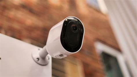 arlo pro 4 spotlight security camera has a built in smart