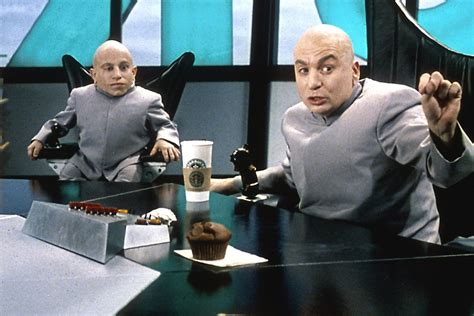verne troyer  mini  mike myers  dr evil gossie