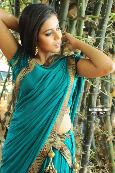 top hot and cute south indian actress wizard poorna hot
