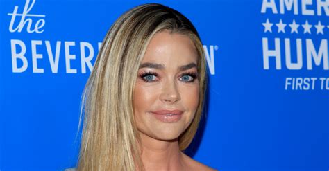 denise richards reportedly had a lesbian affair with a castmate on