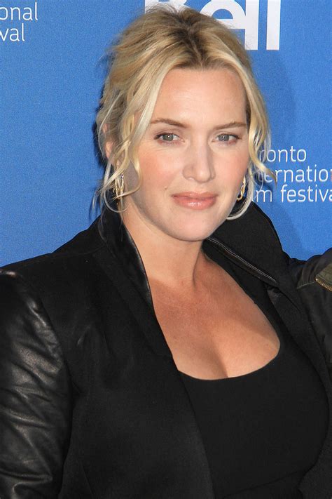 kate winslet explains why she isn t obsessed with having a flat stomach