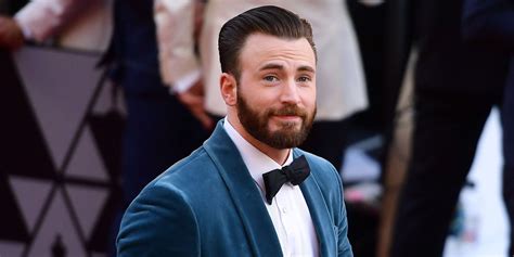 Chris Evans Joins Instagram See His First Post Chris