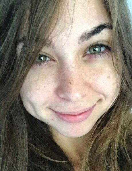 Riley Reid Scrolller