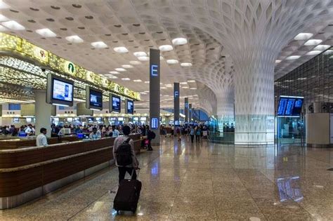 mumbai airport    airport