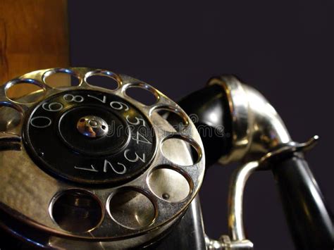 oude telefoon stock afbeelding image  apparaat antiquiteit