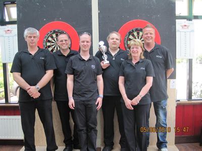 de dbbr kampioenen van   darts bond bollenstreek rijnland