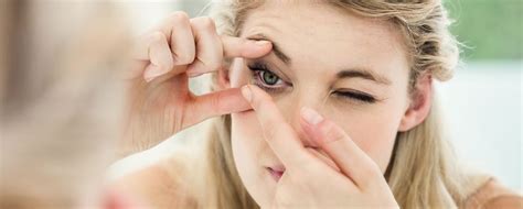 contact lenses dry eye symptoms   dry eye problems seema
