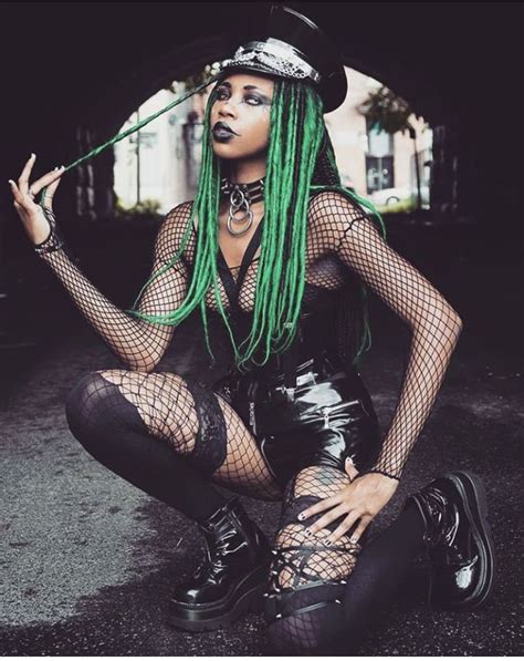 Black Goths Instagram Misshainks1242 Punk Fashion Afro Punk
