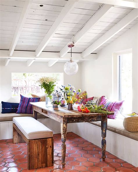 colorful boho breakfast nook country house decor dining
