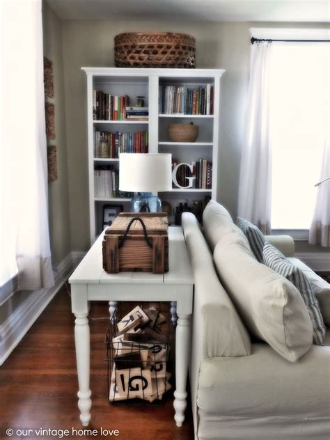 decorate  sofa table  front  window baci living room
