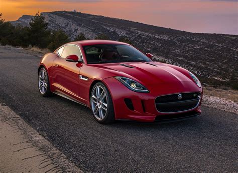 jaguar sports car wallpapers top  jaguar sports car backgrounds