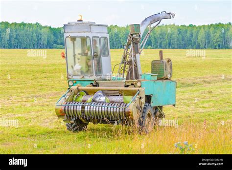 tractor   hay stock photo alamy