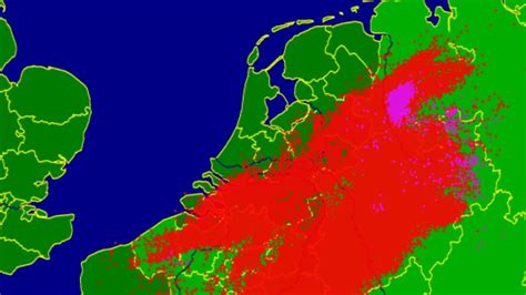 gisteren duizenden bliksems boven nederland rtl nieuws