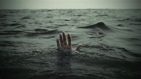 college students drown  puri sea odisha bytes