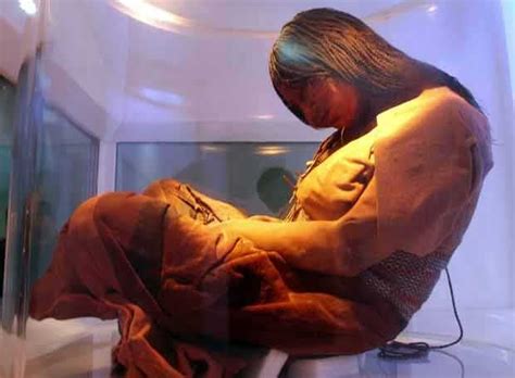 mummified  maiden exhibit attracts hundreds mercopress
