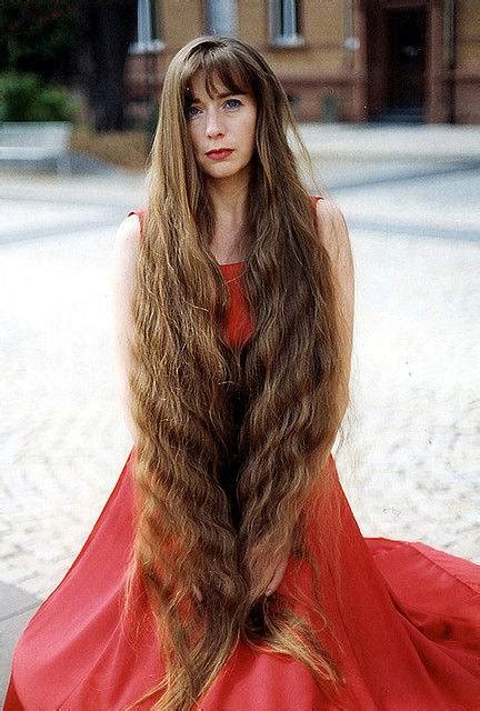 weird  interesting girls  long hair