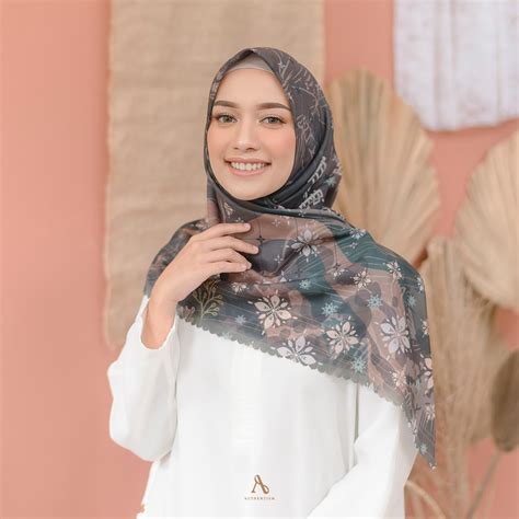jual sofia series gayatri scarf hijab voal ultrafine lasercut hijab