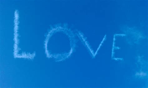 File Love In The Blue Sky