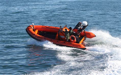 fast rescue boat inboard  hsbo