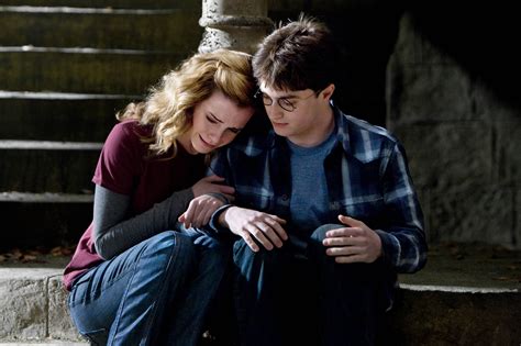 harry  hermione    good couple wizarding world
