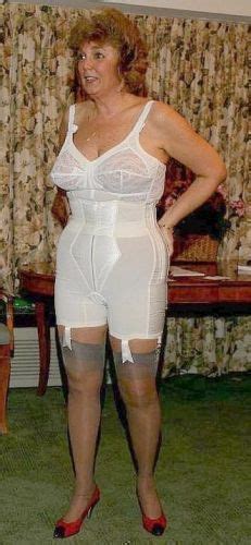 you love girdles and such sexy things join my private group on yahoo
