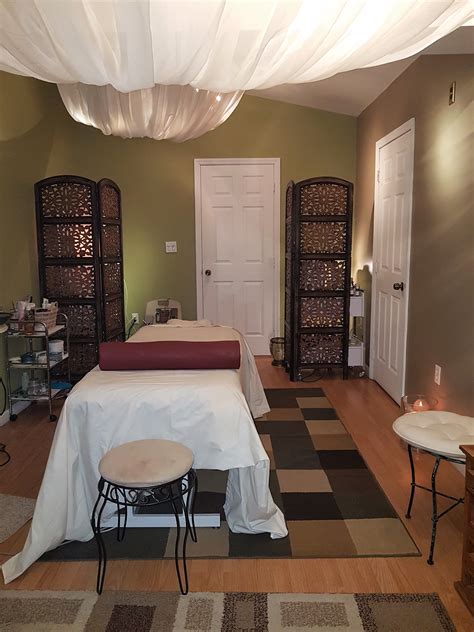 my massage room 2017 3 massage therapy rooms massage room decor