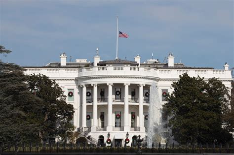 la maison blanche annonce par erreur de la neige  washington