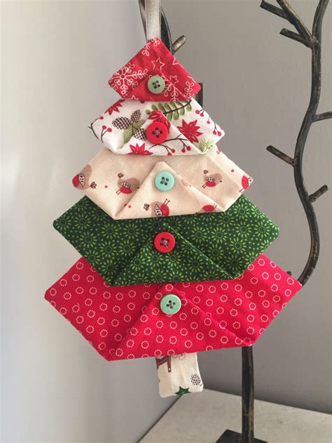 sewing tutorial fabric christmas tree decorations perfect    minute  fabric
