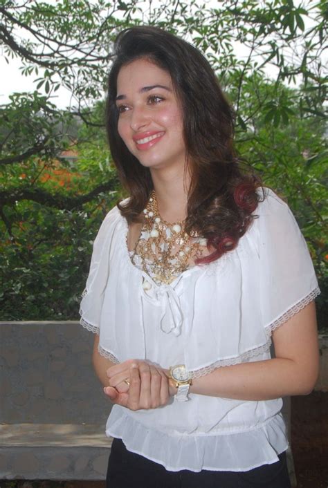 Tamanna New Cute Smile Face Photos Stills Tamanna New Cute